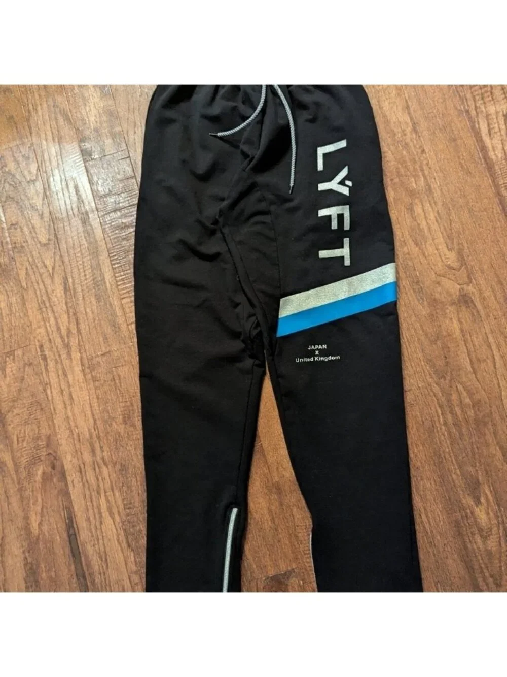 LÝFT Striped Pants - Black size Large Japanese Fits US S/M. New without tags